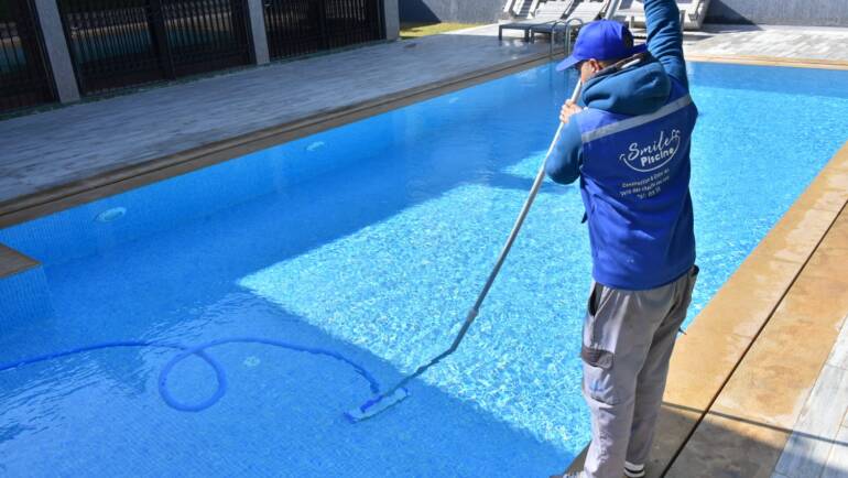 Entretien de la piscine